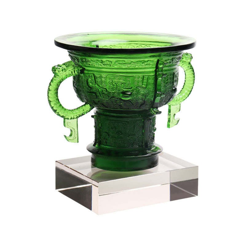 용 귀 손잡이와 가시 패턴이 있는 중국 삼각대