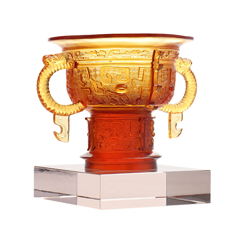 용 귀 손잡이와 가시 패턴이 있는 중국 삼각대