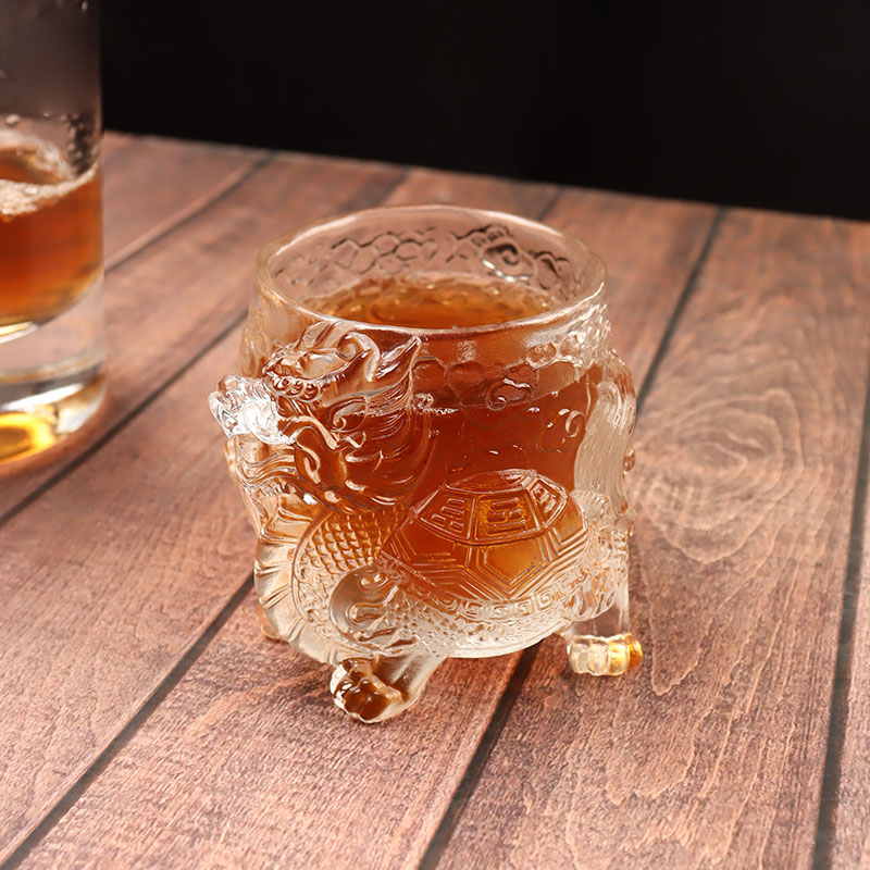 앤틱 드래곤 릴리프 유리 와인 잔 티컵