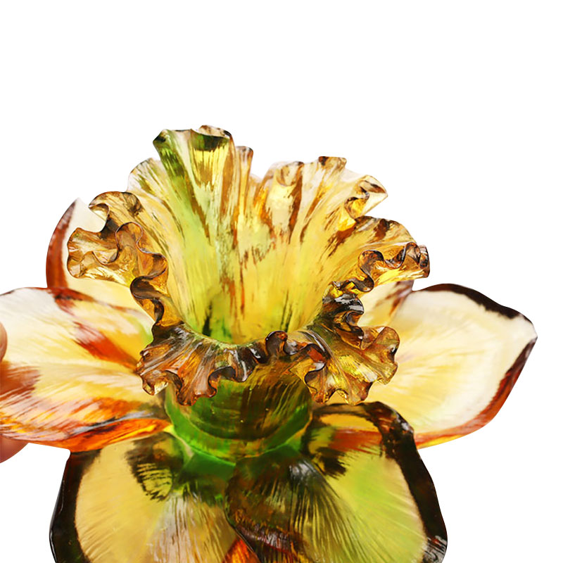 유리 꽃잎 모양의 캔들 홀더