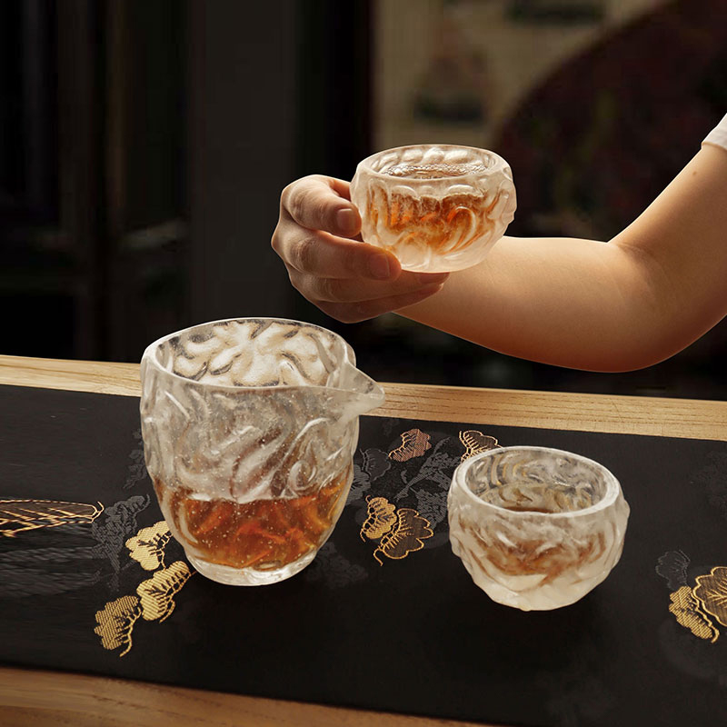 홈 오피스 회의 사용을 위한 버블 패턴 투명 유리 티컵 세트