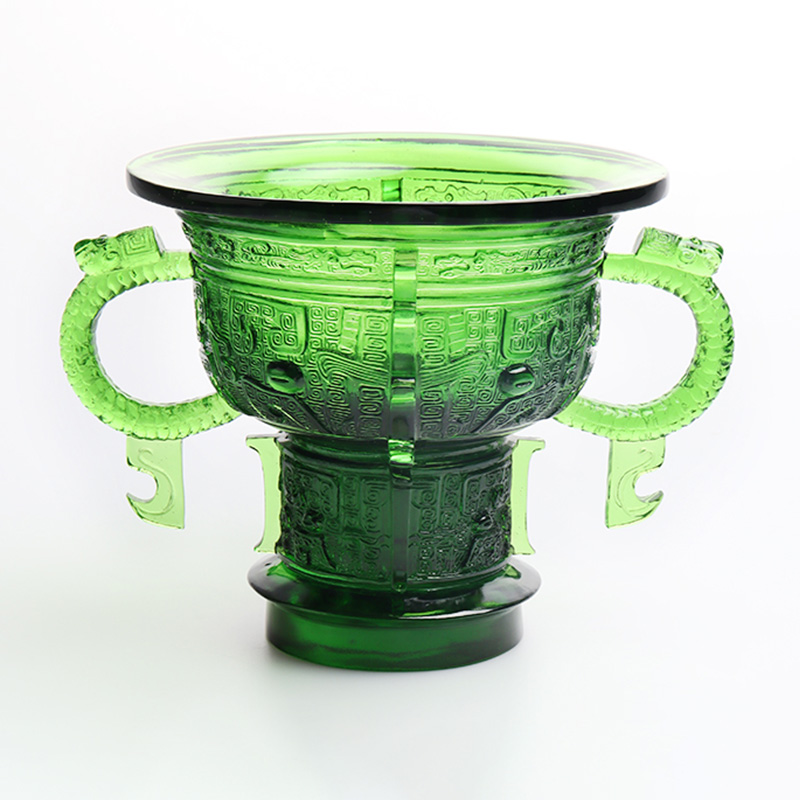 용 귀 손잡이와 가시 패턴이 있는 중국 삼각대